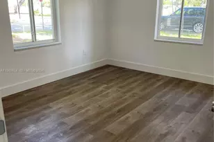 771 NE 137th St, North Miami, FL 33161 - Photo 10