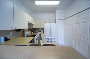 3624 NW 29th Pl, Lauderdale Lakes, FL 33311 - Photo 8