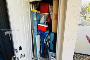 3624 NW 29th Pl, Lauderdale Lakes, FL 33311 - Photo 24