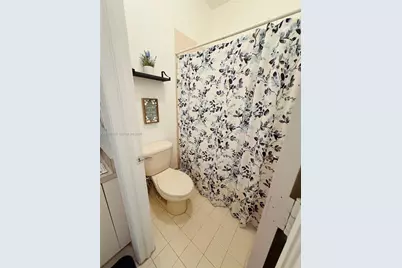 3624 NW 29th Pl, Lauderdale Lakes, FL 33311 - Photo 22