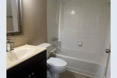 8185 NW 7th St #319, Miami, FL 33126 - Photo 16