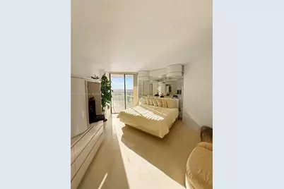 20281 E Country Club Dr #2409, Aventura, FL 33180 - Photo 8