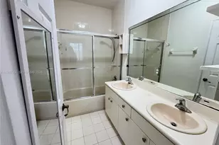 24304 SW 109th Ave, Homestead, FL 33032 - Photo 10