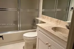 12524 Shoreline Dr, Wellington, FL 33414 - Photo 6