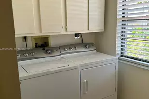 12524 Shoreline Dr, Wellington, FL 33414 - Photo 32