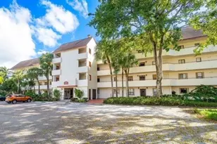 12524 Shoreline Dr, Wellington, FL 33414 - Photo 1