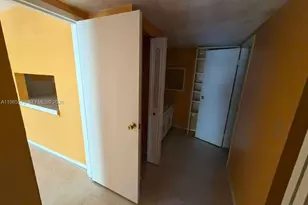 4848 NW 24th Ct, Lauderdale Lakes, FL 33313 - Photo 18