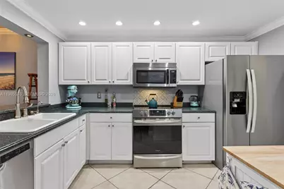4200 N Highway A1A #112, Hutchinson Island, FL 34949 - Photo 12