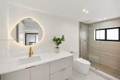 9261 SW 80th Ter, Miami, FL 33173 - Photo 32