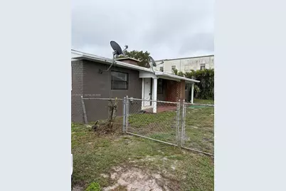 6172 SW 44th St #1, Davie, FL 33314 - Photo 4