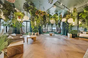 121 NE 5th, Miami, FL 33132 - Photo 2