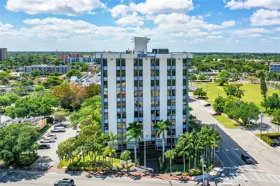 12550 Biscayne Blvd #902, North Miami, FL 33181 - Photo 16