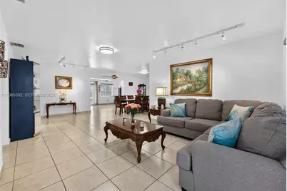 9440 SW 54th St, Miami, FL 33165 - Photo 8