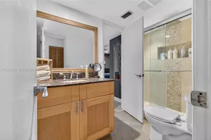 3777 NW 78th Ave, Davie, FL 33024 - Photo 24