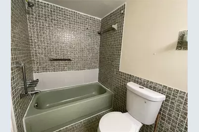 2061 NW 47th Ter #306, Lauderhill, FL 33313 - Photo 12