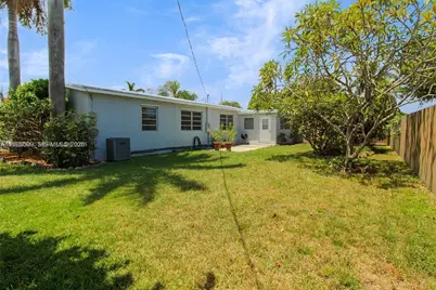10250 Caribbean Blvd, Cutler Bay, FL 33189 - Photo 14