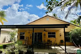 2102 NW 193rd Ave, Pembroke Pines, FL 33029 - Photo 28