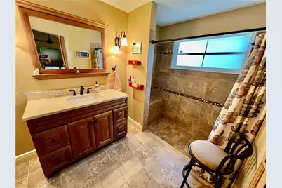 2102 NW 193rd Ave, Pembroke Pines, FL 33029 - Photo 34