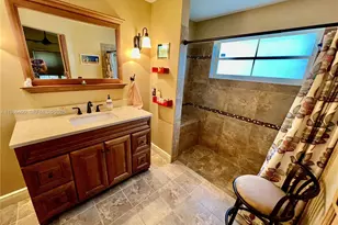 2102 NW 193rd Ave, Pembroke Pines, FL 33029 - Photo 34