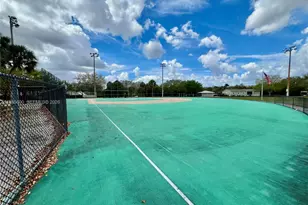 2102 NW 193rd Ave, Pembroke Pines, FL 33029 - Photo 48