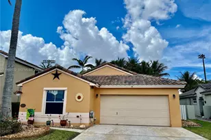 2102 NW 193rd Ave, Pembroke Pines, FL 33029 - Photo 1