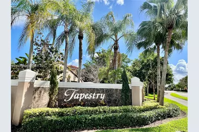 2102 NW 193rd Ave, Pembroke Pines, FL 33029 - Photo 4