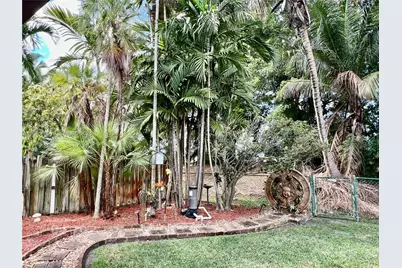 2102 NW 193rd Ave, Pembroke Pines, FL 33029 - Photo 58