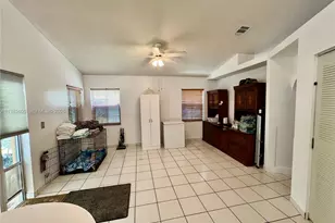 2102 NW 193rd Ave, Pembroke Pines, FL 33029 - Photo 12