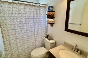 2102 NW 193rd Ave, Pembroke Pines, FL 33029 - Photo 26