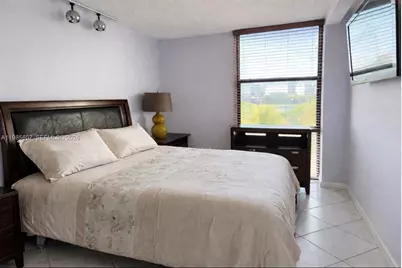 3675 N Country Club Dr #508, Aventura, FL 33180 - Photo 8