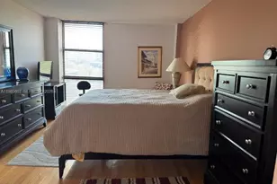 3675 N Country Club Dr, Aventura, FL 33180 - Photo 14