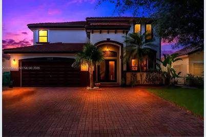 22542 SW 103rd Ct, Cutler Bay, FL 33190 - Photo 2