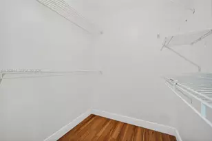 1451 NW 92nd Ave, Pembroke Pines, FL 33024 - Photo 26