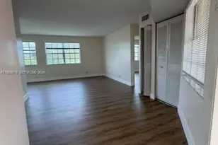 8657 SW 5th St, Pembroke Pines, FL 33025 - Photo 18
