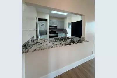 8657 SW 5th St #205, Pembroke Pines, FL 33025 - Photo 6