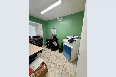 4537 W Broward Blvd, Plantation, FL 33317 - Photo 18