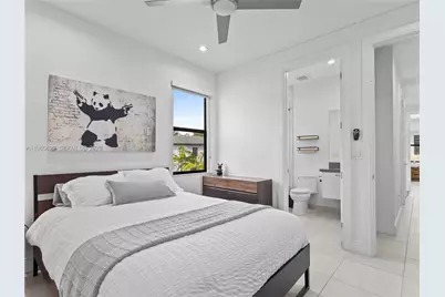 8281 NW 48th Ter, Doral, FL 33166 - Photo 34