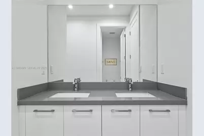 8281 NW 48th Ter, Doral, FL 33166 - Photo 40
