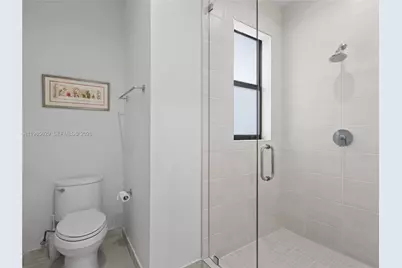 8281 NW 48th Ter, Doral, FL 33166 - Photo 38