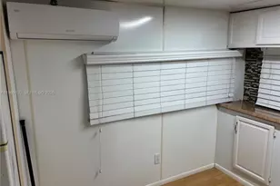 2875 NW 167th Terrace, Miami Gardens, FL 33056 - Photo 8