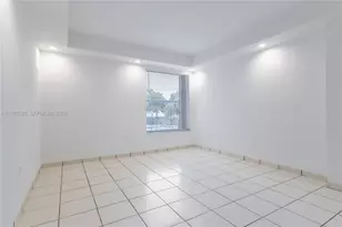 9405 W Flagler St, Miami, FL 33174 - Photo 12