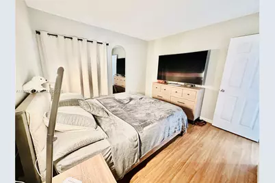 17530 NW 68th Ave #C4012, Hialeah, FL 33015 - Photo 18