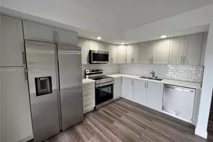 8635 NW 8th St, Miami, FL 33126 - Photo 4