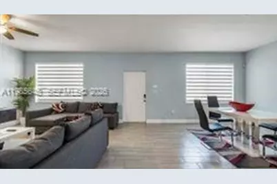 2712 NW 7th Ct, Fort Lauderdale, FL 33311 - Photo 6