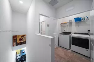 495 NE 5th Ln, Florida City, FL 33034 - Photo 18