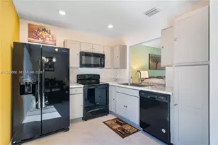 495 NE 5th Ln, Florida City, FL 33034 - Photo 6