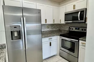 7290 NW 114th Ave, Doral, FL 33178 - Photo 2