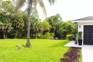 16930 W Mead Hill Dr, Loxahatchee, FL 33470 - Photo 4