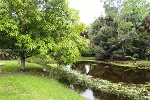 16930 W Mead Hill Dr, Loxahatchee, FL 33470 - Photo 24