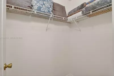 2707 NE 5th Ave, Other City - In The State Of Florida, FL 33909 - Photo 32